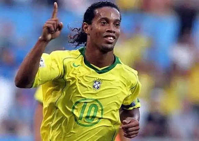 亚冬会｜从“豆豆”到“滨滨”“妮妮”，亚冬会吉祥物之变折射了什么？.